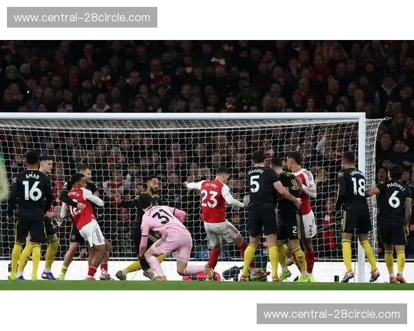 曼联主场战平暴露出后腰屏障缺失 二月战绩影响英超争四格局