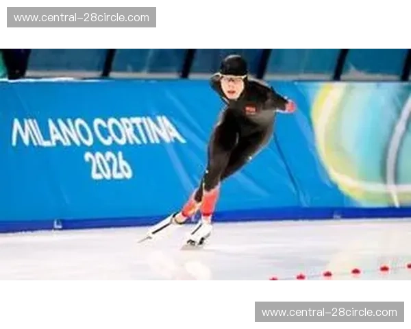 刘瀚彬速滑5000米第17名 改写了中国该项目冬奥最好成绩 刘瀚彬速滑5000米第17名 改写了中国该项目冬奥最好成绩