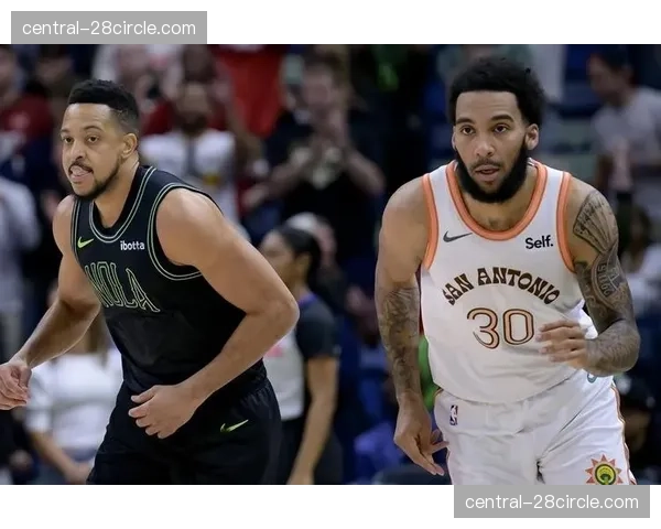 布里奇斯25分5抢断锁死文班 尼克斯终结马刺11连胜